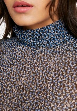 Samsøe Samsøe LORI - Blouse Women -Univers de la Mode Boutique aded4c058cf94374ac03f0f13ea42c62