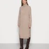 Samsøe Samsøe AMARIS DRESS - Robe pull Women -Univers de la Mode Boutique ae500910c50649109a4a51ce5f8b88bf