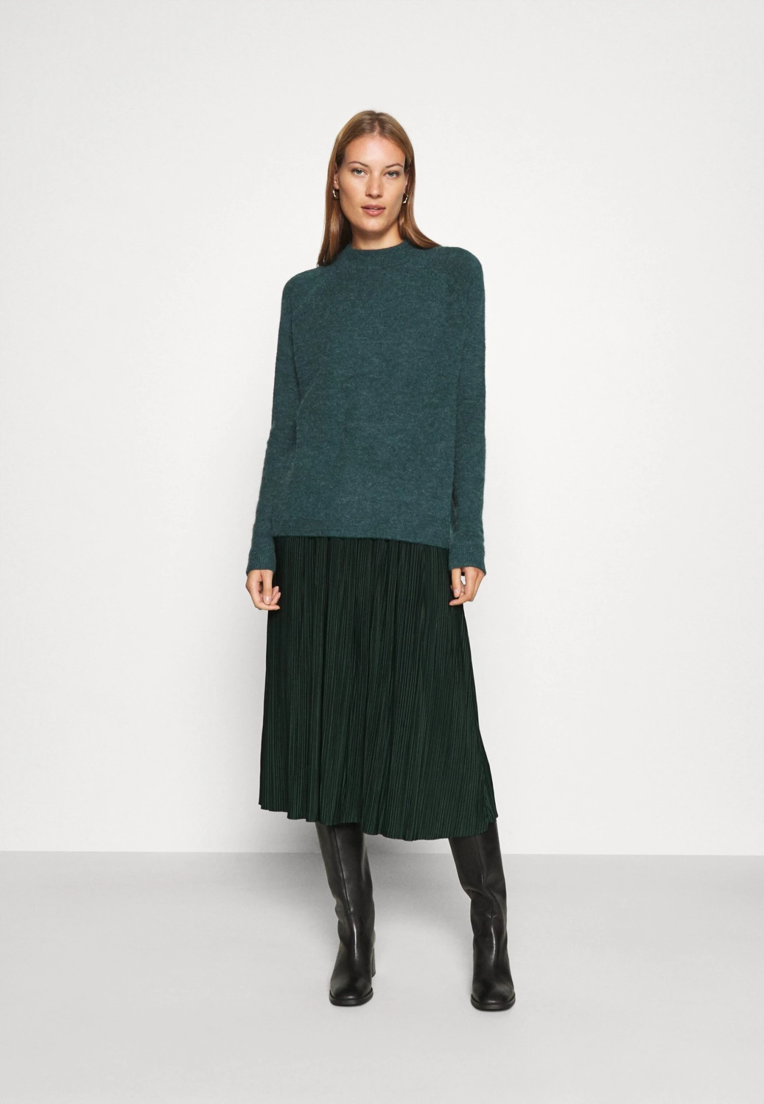 Samsøe Samsøe UMA SKIRT - Jupe plissée Women 4 Samsøe Samsøe UMA SKIRT - Jupe plissée Women – Image 2