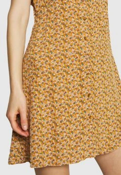 Sams&oslash;e Sams&oslash;e VALERIE SHORT DRESS - Robe de jour Women -Univers de la Mode Boutique b45a242d4e63460ead77c7ac83af92a0