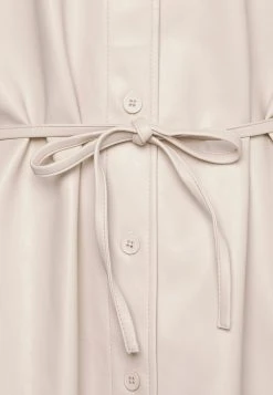 Samsøe Samsøe NOOMI SHIRT - Veste en similicuir Women -Univers de la Mode Boutique b4e3f823be22430fa208f063e406ee93