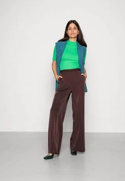 Samsøe Samsøe COLLOT TROUSERS - Pantalon classique Women -Univers de la Mode Boutique b5c315ca265149ee878909809c69d7b7