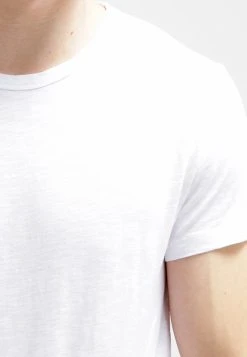 Samsøe Samsøe LASSEN - T-shirt basique Men 23 Samsøe Samsøe LASSEN - T-shirt basique Men -Univers de la Mode Boutique bafb2d9cddd84268a71bf7e048bdd86e