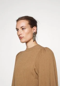 Sams&oslash;e Sams&oslash;e HARRIETTA SHORT DRESS - Robe de jour Women -Univers de la Mode Boutique bc9c4d890adf4870af5ad5cf40cd2dae