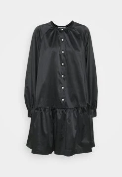 Sams&oslash;e Sams&oslash;e STAR DRESS - Robe de jour Women -Univers de la Mode Boutique bca401d09e694bb6b0096d0cfb82cf11 1