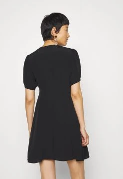 Samsøe Samsøe PETUNIA SHORT DRESS - Robe chemise Women -Univers de la Mode Boutique c16d5d30220c4bdc94935244b9e2a92d