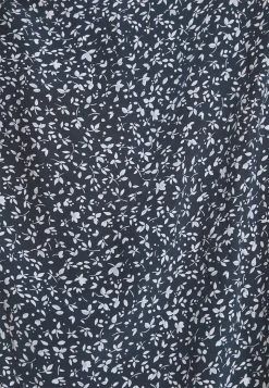 Samsøe Samsøe NUSA - Robe de jour Women 17 Samsøe Samsøe NUSA - Robe de jour Women -Univers de la Mode Boutique c2ecb9bcc8bb4ef9856ed46ac8fb6e01