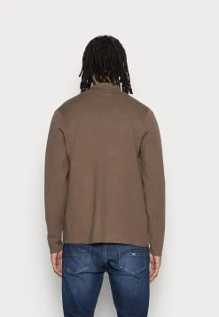 Samsøe Samsøe GUNA ZIP - Gilet Men -Univers de la Mode Boutique c39dcec4b2fc4880968132bf0bf29027