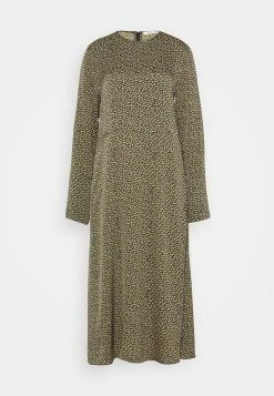 Samsøe Samsøe RAMI DRESS - Robe de jour Women 13 Samsøe Samsøe RAMI DRESS - Robe de jour Women -Univers de la Mode Boutique c477c603f9e74a8b8db8c216c309a6b1 1