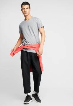 Sams&oslash;e Sams&oslash;e KRONOS - T-shirt basique Men -Univers de la Mode Boutique c592fc75df474f10a89419f3b8755f97