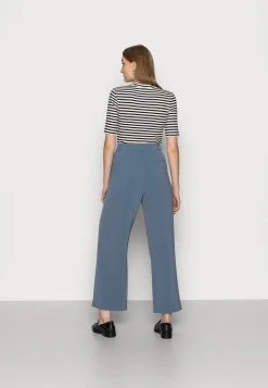 Samsøe Samsøe JALIA TROUSERS - Pantalon classique Women 9 Samsøe Samsøe JALIA TROUSERS - Pantalon classique Women -Univers de la Mode Boutique c6ee9f7cf91f48dcbe878b23ddfa24bb