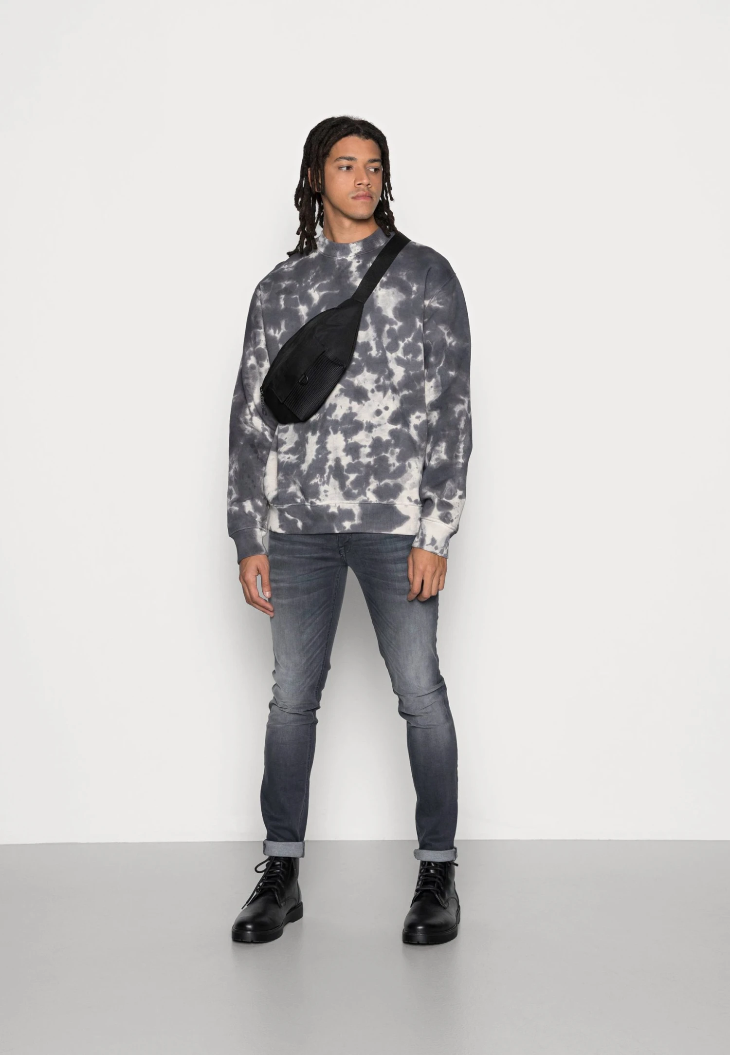 Samsøe Samsøe TIEDYE CREW NECK - Sweatshirt Men 4 Samsøe Samsøe TIEDYE CREW NECK - Sweatshirt Men – Image 2