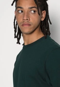 Samsøe Samsøe HUGO - T-shirt basique Men 14 Samsøe Samsøe HUGO - T-shirt basique Men -Univers de la Mode Boutique c7a3a2abaf8f4399a62359df767cee95