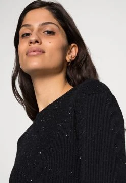 Samsøe Samsøe LAYLA SHORT DRESS - Robe pull Women -Univers de la Mode Boutique c9bea7319d2249bda2df3f003a3f4388