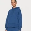 Samsøe Samsøe ELIANA HOODIE - Sweatshirt Women 2 Samsøe Samsøe ELIANA HOODIE - Sweatshirt Women -Univers de la Mode Boutique cf331dc03ad94ec58749702e39e989a8