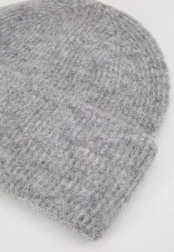 Samsøe Samsøe NOR HAT - Bonnet Women -Univers de la Mode Boutique cfcf66752d1044c887e2e4fd0340bc5f