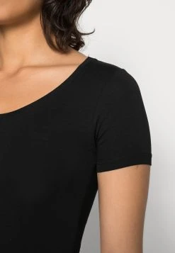 Samsøe Samsøe SADIE - T-shirt basique Women -Univers de la Mode Boutique d17d67d46d7b477d800bf39cdc985ef2