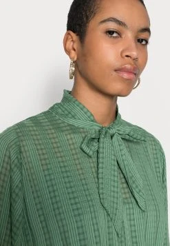 Sams&oslash;e Sams&oslash;e DOROTHE DRESS - Robe chemise Women -Univers de la Mode Boutique d289a3fc89444577add029aa664e1875