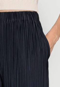 Samsøe Samsøe UMA TROUSERS - Pantalon classique Women 15 Samsøe Samsøe UMA TROUSERS - Pantalon classique Women -Univers de la Mode Boutique d5ccc4fe992046469a976d81bfc49126