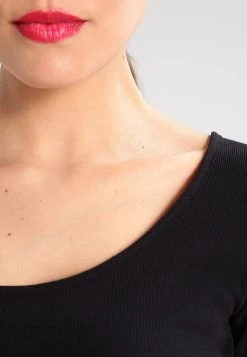 Samsøe Samsøe ALEXA TEE - T-shirt basique Women -Univers de la Mode Boutique d6063baacf6c47cfb245e764bcf5a819