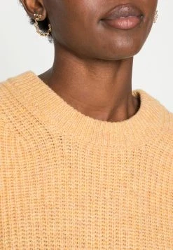 Samsøe Samsøe MARI CREW NECK - Pullover Women 12 Samsøe Samsøe MARI CREW NECK - Pullover Women -Univers de la Mode Boutique da4bc3b2576b47049309c4770fd685b4