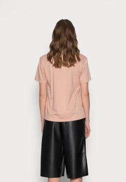Samsøe Samsøe VIGDIS - T-shirt imprimé Women 11 Samsøe Samsøe VIGDIS - T-shirt imprimé Women -Univers de la Mode Boutique da99c1b903604df7b72d470af7d84e98