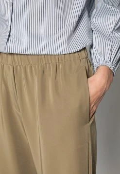 Sams&oslash;e Sams&oslash;e HOYS PANTS - Pantalon classique Women -Univers de la Mode Boutique dbc395a2bf504dd9beebc56e90f5106b