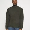 Samsøe Samsøe LOGAN TURTLE NECK - Pullover Men 1 Samsøe Samsøe LOGAN TURTLE NECK - Pullover Men -Univers de la Mode Boutique e143e399643d4c8a9839b962f29f4051