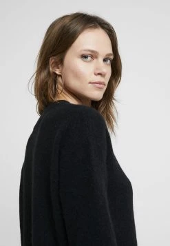 Sams&oslash;e Sams&oslash;e DRESS - Robe pull Women -Univers de la Mode Boutique e2a79a17022f4dada4ba7b9e6236668a