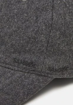 Samsøe Samsøe ARIBO UNISEX - Casquette All -Univers de la Mode Boutique e2d54682e7cc41aab932d3a6b44415d7