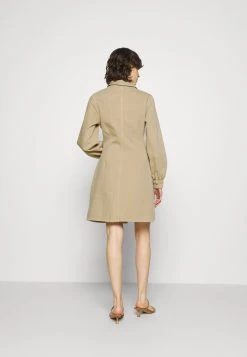 Sams&oslash;e Sams&oslash;e MOONSTONE DRESS - Robe en jean Women -Univers de la Mode Boutique e2fc6e21163043a2a994e5ba1b470038