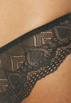 Sams&oslash;e Sams&oslash;e CIBBE - String Women -Univers de la Mode Boutique e38b57c2d88e47f6aa1ee103094954c2