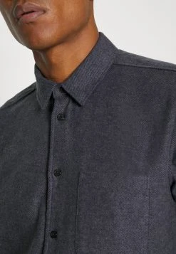 Samsøe Samsøe LIAM SHIRT - Chemise Men 16 Samsøe Samsøe LIAM SHIRT - Chemise Men -Univers de la Mode Boutique e497c242958d4079a8507800e7f356c4