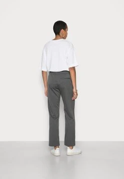 Samsøe Samsøe HOYS TROUSERS - Pantalon classique Women 9 Samsøe Samsøe HOYS TROUSERS - Pantalon classique Women -Univers de la Mode Boutique e54712d71a0d42d2af8b131da9072a60
