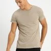 Samsøe Samsøe KRONOS - T-shirt basique Men 1 Samsøe Samsøe KRONOS - T-shirt basique Men -Univers de la Mode Boutique e666449bf8934cf48d563e0bd27c77cb
