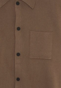 Samsøe Samsøe GUNA - Gilet Men -Univers de la Mode Boutique e78f3a730ffa4e809fdb1a6a63f5d1ba