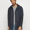 Samsøe Samsøe STEELY - Parka Men -Univers de la Mode Boutique eb6b9cf3539d4ca7b47f7afefdeec826