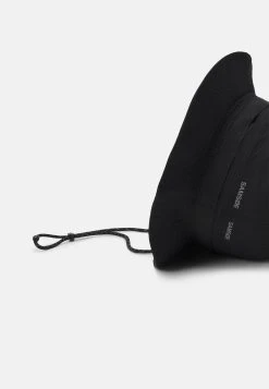 Samsøe Samsøe CHARLIE BUCKET HAT - Chapeau Women -Univers de la Mode Boutique ecb19b102af2469c8cac0dff8602ae31