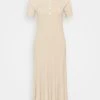 Samsøe Samsøe LUCY POLO DRESS - Robe pull Women -Univers de la Mode Boutique f16063a6a7d6450ea3dc039edf51829b