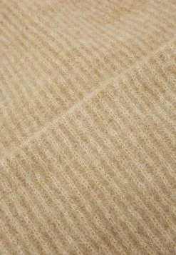 Samsøe Samsøe NOR HAT - Bonnet Women -Univers de la Mode Boutique f2638a680ab64ba5a0dbac9022441fd4