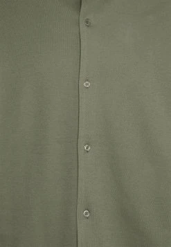 Samsøe Samsøe ABUTO - Chemise Men 8 Samsøe Samsøe ABUTO - Chemise Men -Univers de la Mode Boutique f4da5a37949d4f55a8540916b3d50644