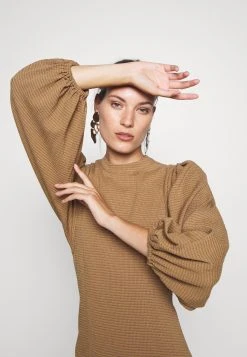 Sams&oslash;e Sams&oslash;e HARRIETTA SHORT DRESS - Robe de jour Women -Univers de la Mode Boutique f5a06d163c90435189dd3805c39a21cb