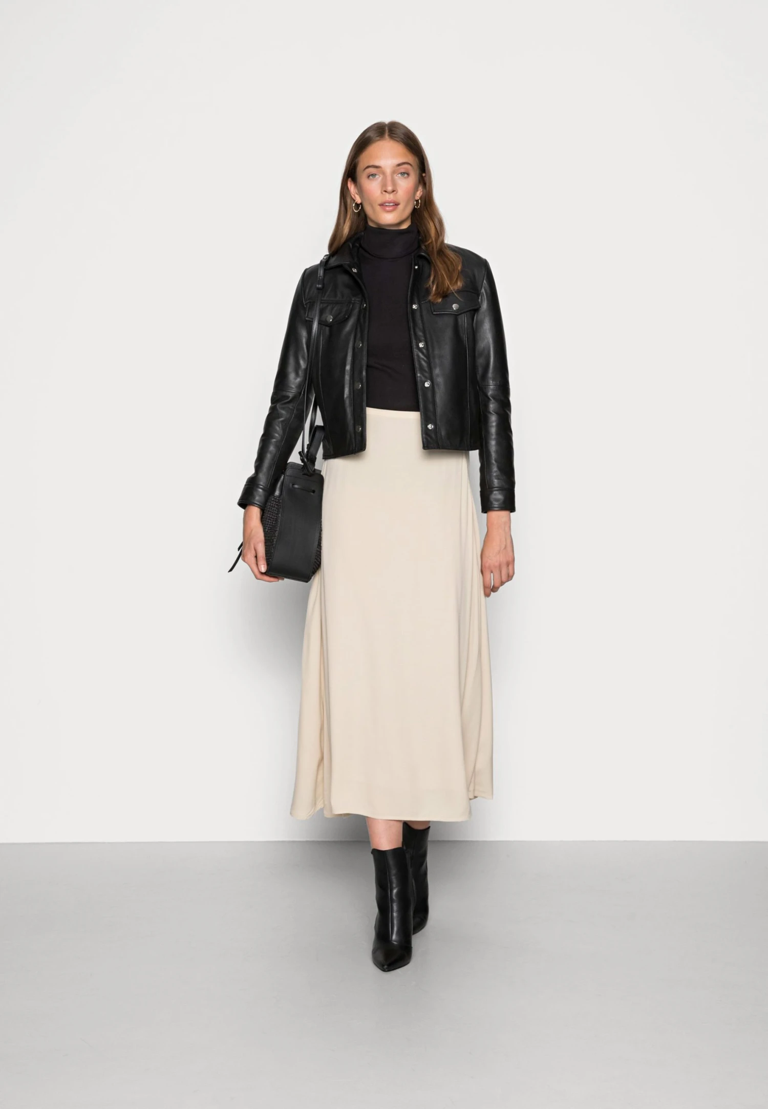 Samsøe Samsøe ANDINA SKIRT - Jupe trapèze Women 4 Samsøe Samsøe ANDINA SKIRT - Jupe trapèze Women – Image 2