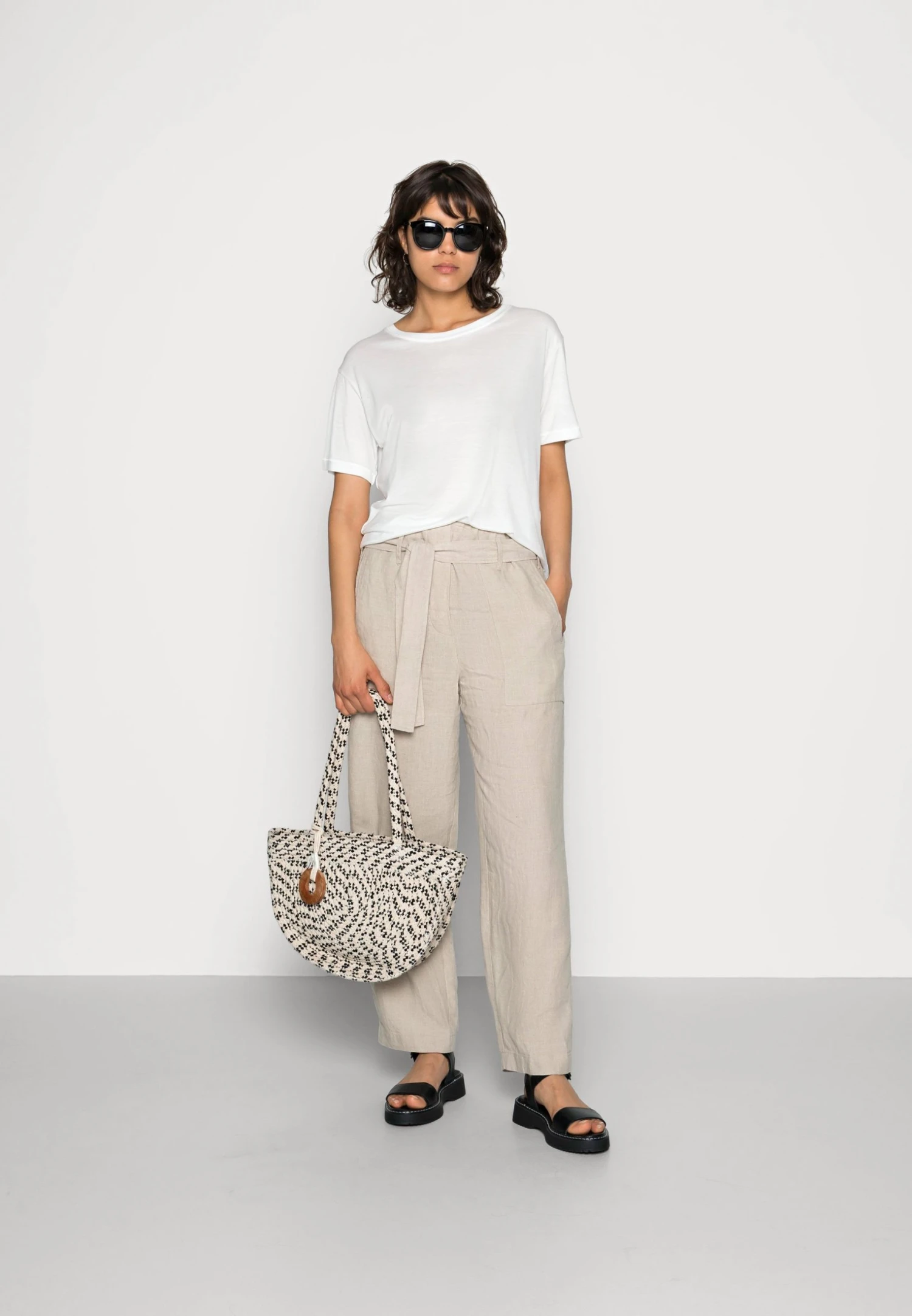 Samsøe Samsøe UTA - T-shirt basique Women 4 Samsøe Samsøe UTA - T-shirt basique Women – Image 2