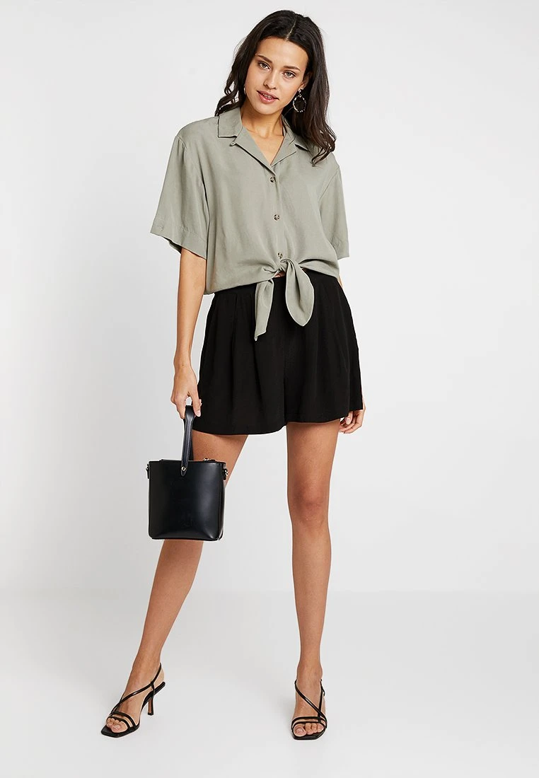 Samsøe Samsøe GANDA - Short Women 4 Samsøe Samsøe GANDA - Short Women â Image 2