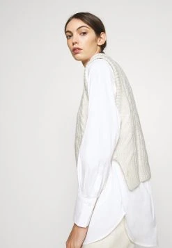 Samsøe Samsøe MOLLI VEST - Pullover Women 12 Samsøe Samsøe MOLLI VEST - Pullover Women -Univers de la Mode Boutique fefa4d99c7af44ddb78fbcafc56bf79c