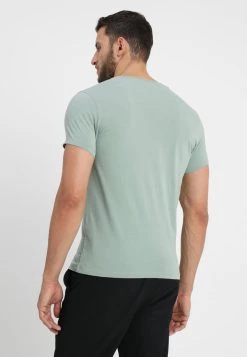 Samsøe Samsøe MARIAN V-NECK - T-shirt basique Men -Univers de la Mode Boutique ffd9d03971814ce7b97fa2fe2fee03d2
